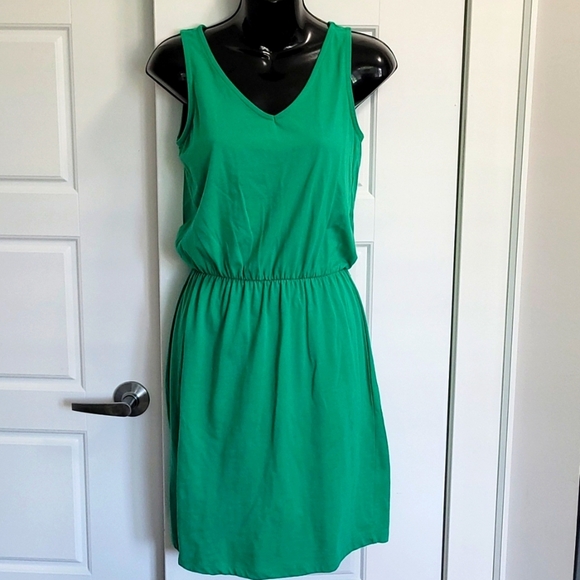 Fun summer dress - Picture 2 of 5